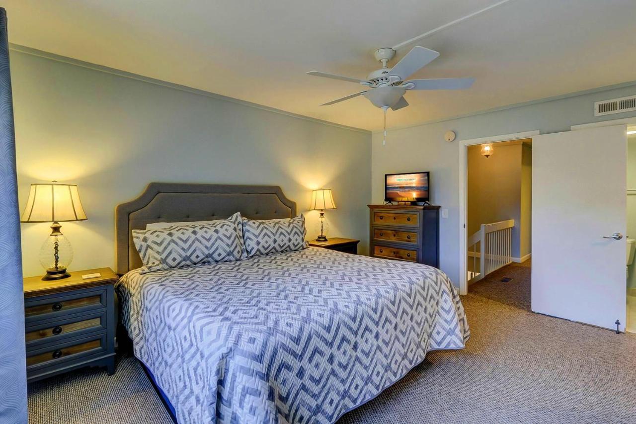 Ocean Villas Deluxe - Oceanfront Villa - Steps To Beach - Great Location - Heated Pool April Hilton Head Island Ngoại thất bức ảnh